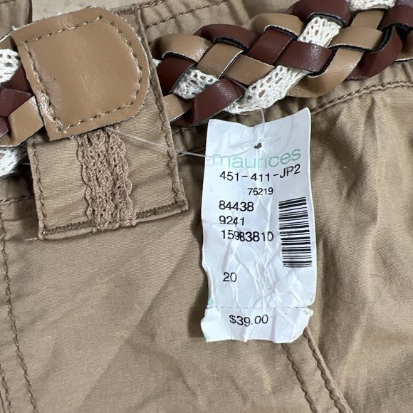 Maurices Womens Shorts Size 20 Brown Kaki Cuffed Belted NWT - Picture 3 of 13